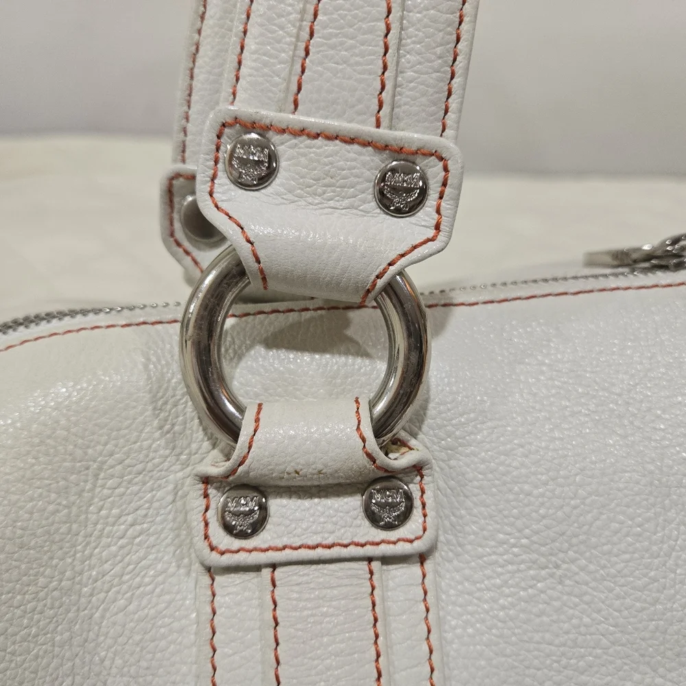 MCM White Leather Women's Barrel Shaped Bag - Picture 2 of 16